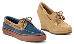 Im Herbst und Winter sind Sperry Schuhe und Stiefel im Boots-Look die warme alternative zu Sneaker. Neben Sperry Klassikern gibt es Saison für Saison neue stylische Modelle für SIE und IHN 